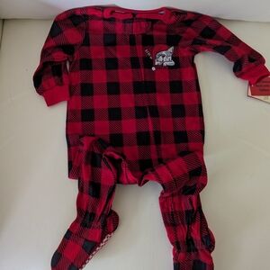 Buffalo Plaid Puppy Footed Sleeper Sz 3-6 Mo